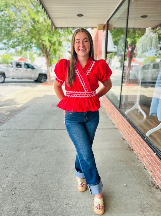 Red/pink cinched waist top