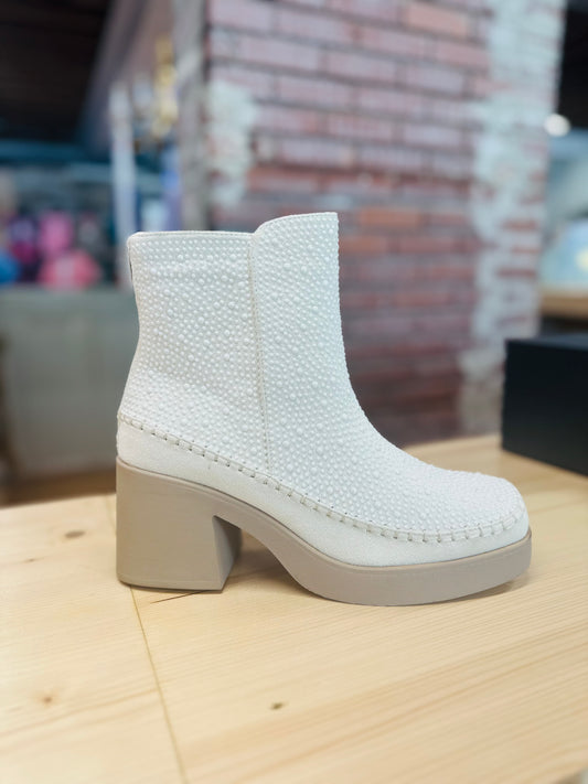 Studded Back Zipper Shoes- Cream