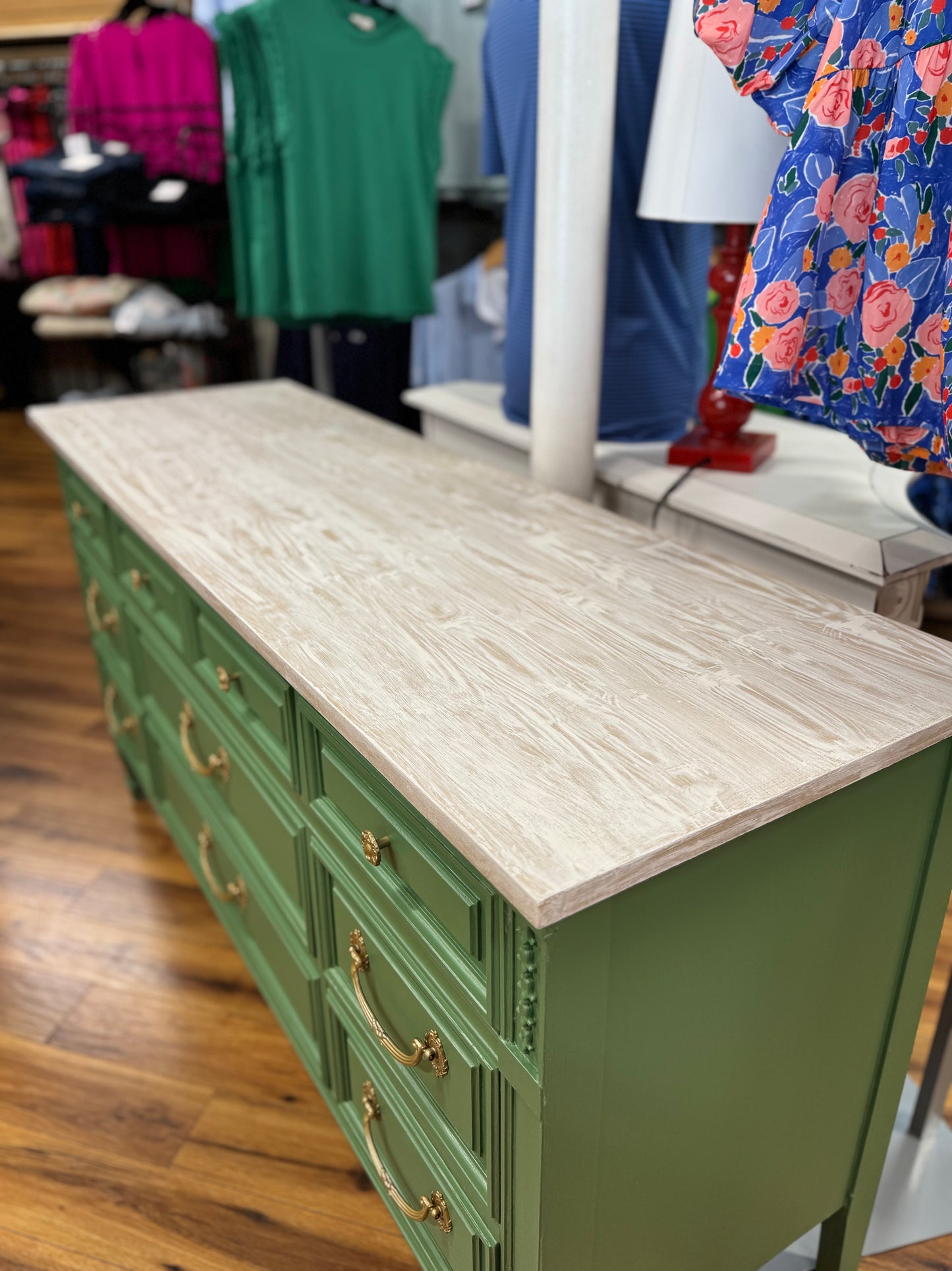 Green & Gold 9 Drawer Dresser