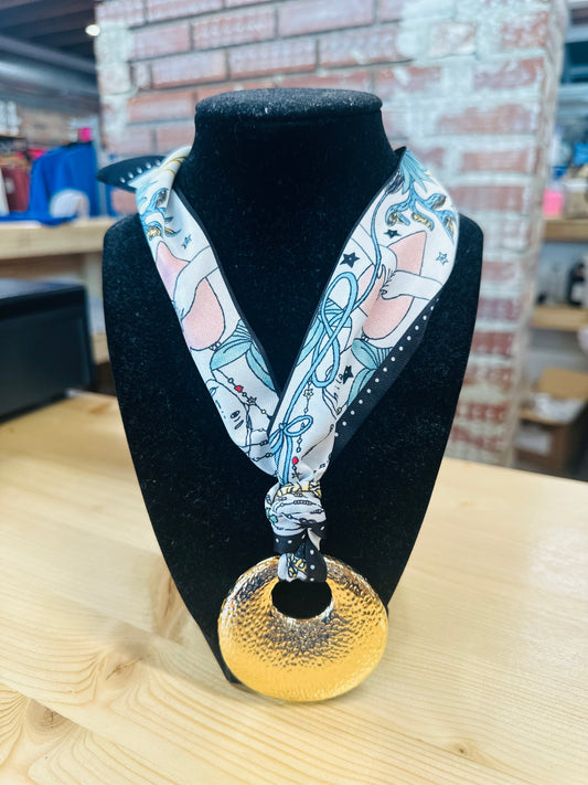 Round Pendant Scarf Necklace