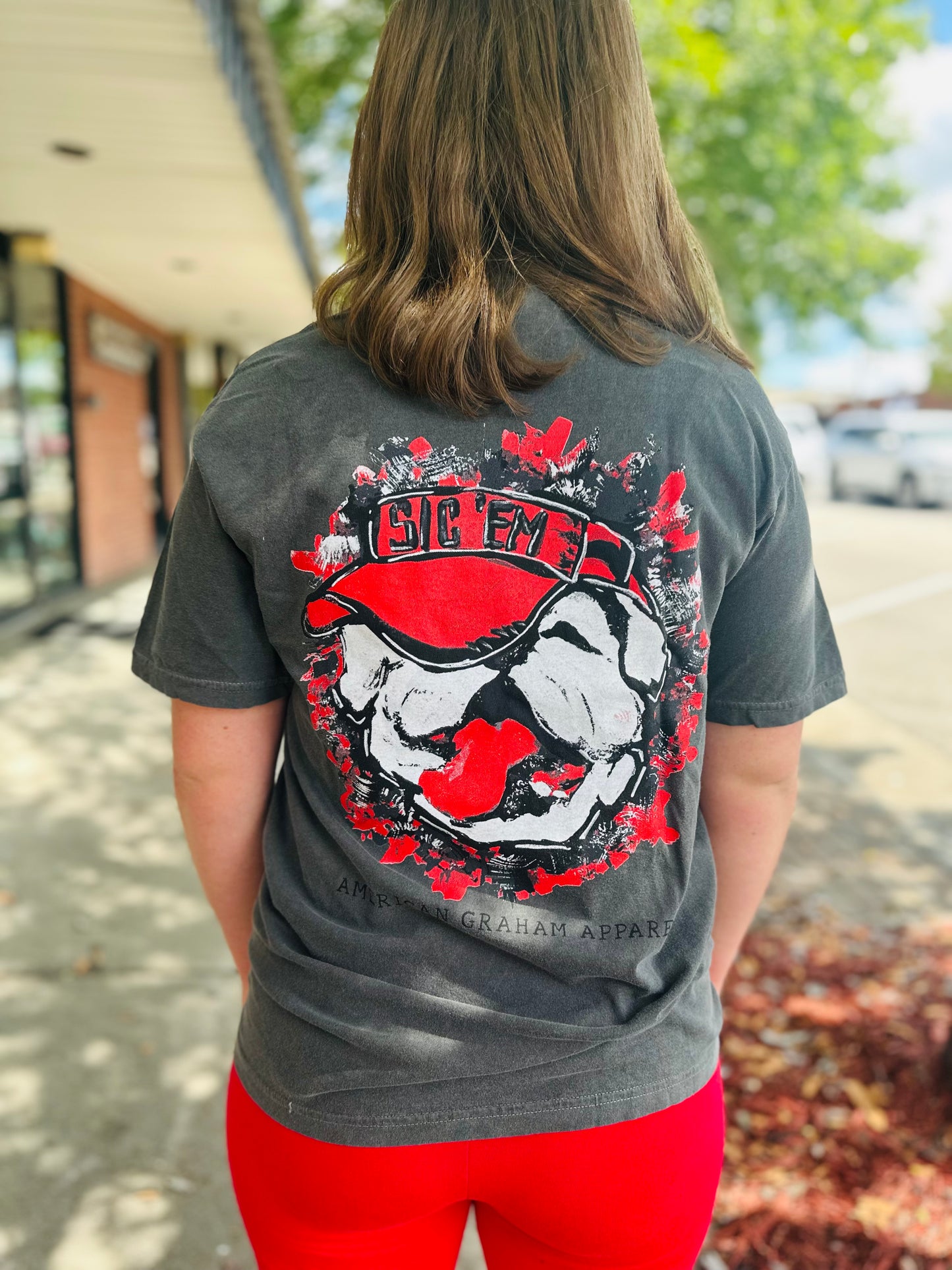 Sic Em Pepper Tee