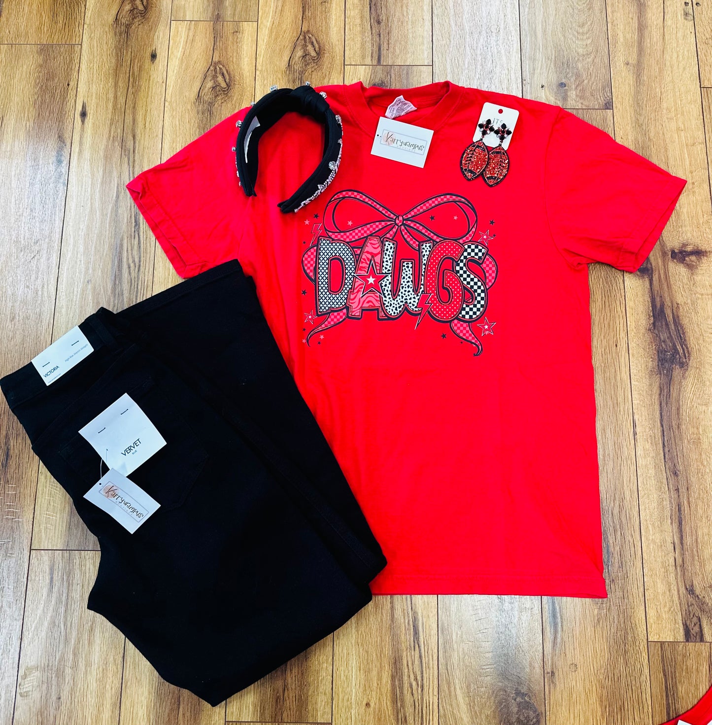 Red Dawgs Bow T-shirt