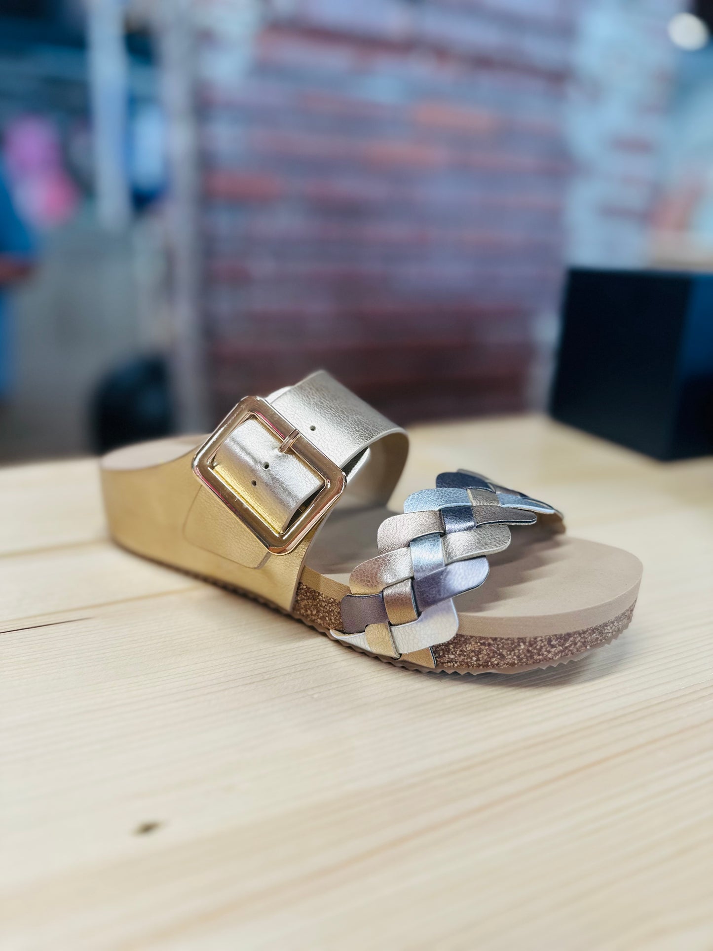 Gold morel sandals