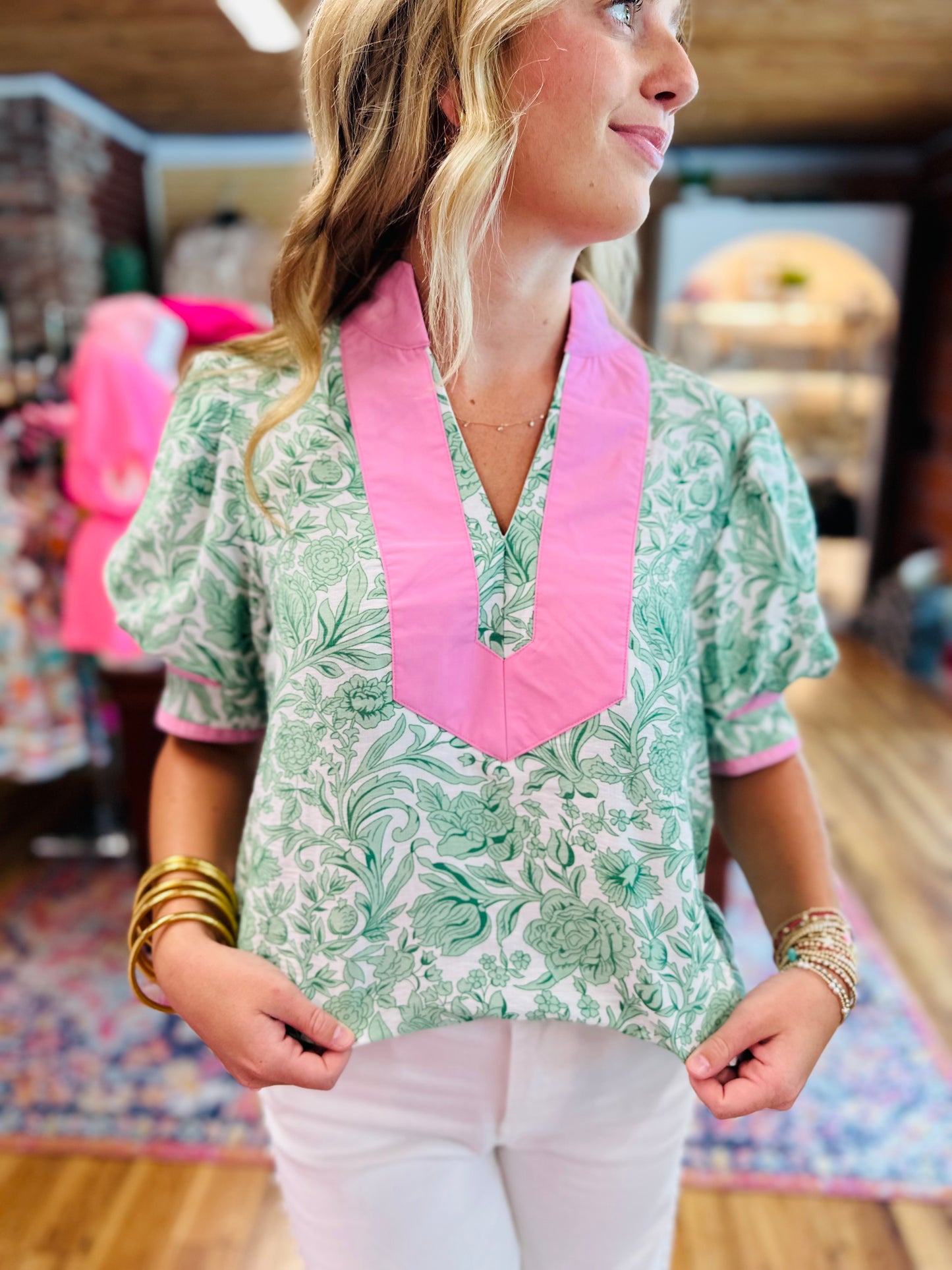 Floral Pattern Trim Collar Top
