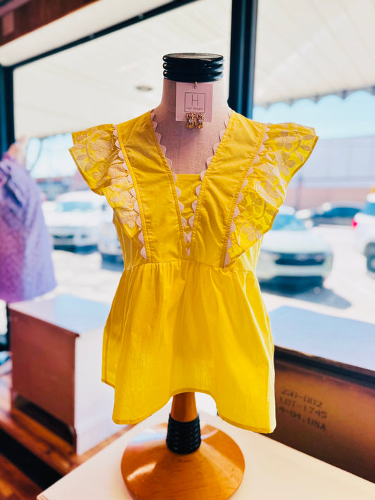 Yellow w\white Trim Short Slv Top